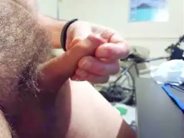 Chaturbate Live Sex of smallhairyuncut