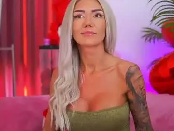 Chaturbate Adult Webcams of therealfallingangel