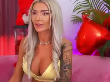 Chaturbate Live Sex Cam of therealfallingangel