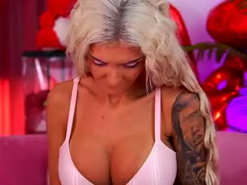 Chaturbate Sex Cam of therealfallingangel