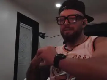 Chaturbate Best live sex cam show of thiccbull12