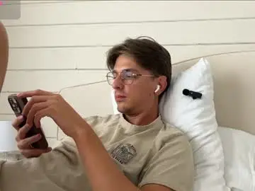 Chaturbate Adult Video Chat of yourhotchristian