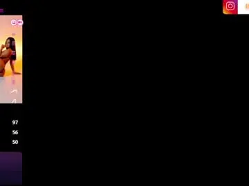 Chaturbate Live Sex Cam of zoe_lawrence