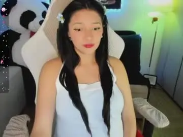 Chaturbate Nude Webcam of andrea_bonnie