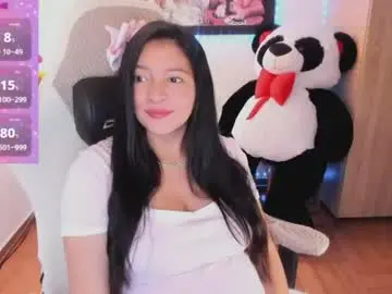 Chaturbate Live Sex of andrea_bonnie