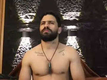 Chaturbate Live Sex Cam of leo_diaz01
