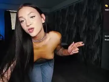 Chaturbate Adult Webcam of little_birdy