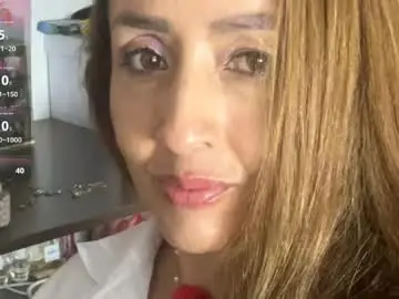 Chaturbate Live Sex Cam of valeria_teiku1
