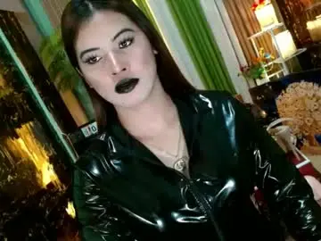 Chaturbate Watch Live Sex Cams of queen_kendalx19