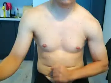 Chaturbate Live Porn of thecuteguy144949