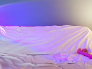 Chaturbate Live Sex Cam of adara_johnson_