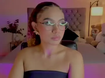 Chaturbate Live Sex Cam of ximena_sotto1