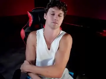 Chaturbate Live Sex Cam of dirty_boss
