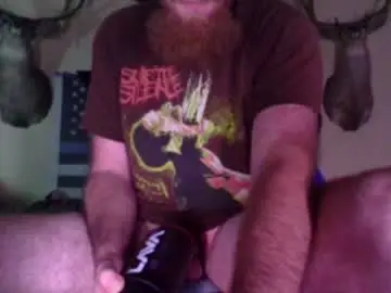 Chaturbate Live Sex Cam of redneckdaddy666