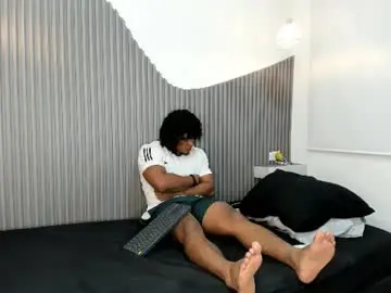 Chaturbate Free Live Porn of rose_bluet