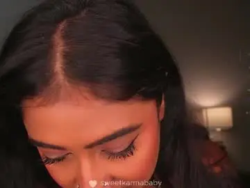 Chaturbate Sex Cam of sweetkarmababy
