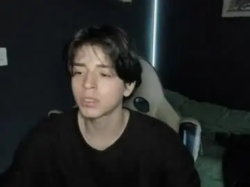 Chaturbate Live Sex Cam of angel_miguel_