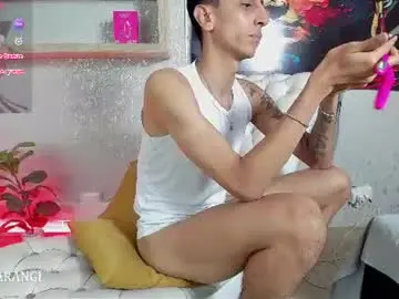 Chaturbate Best live sex cam show of gio_carangi