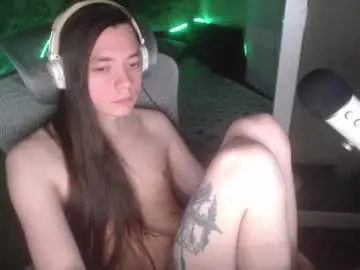 Chaturbate Free Porn Cam of magic_crab17