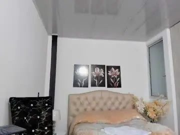 Chaturbate Free Live Porn of pinky_f00x