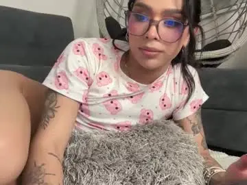 Chaturbate Private Sex Chat of samanthabernardo_