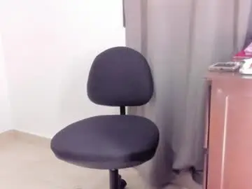 Chaturbate Best live sex cam show of emma_lean
