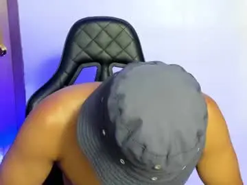 Chaturbate Free Porn Cam of joseph_fit