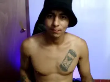 Chaturbate Live Sex Cam of joseph_fit