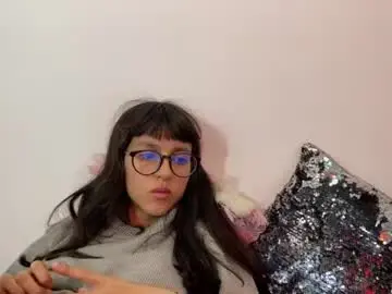 Chaturbate Live Sex Cam of paulainblue