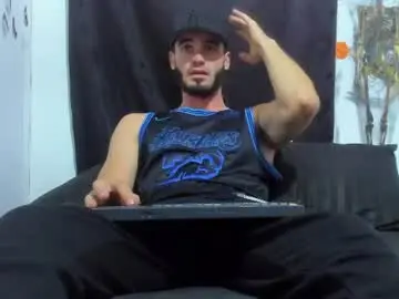 Chaturbate Free Live Porn of shooter_boy_