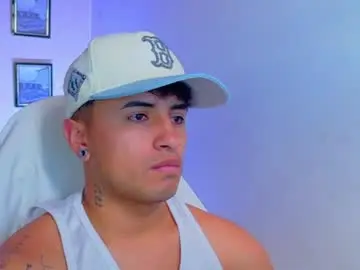 Chaturbate Best live sex cam show of boylatin_777