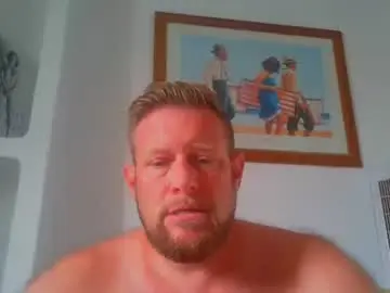 Chaturbate Nude Webcam of daddylovestits21