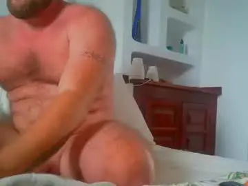 Chaturbate Live Sex of daddylovestits21