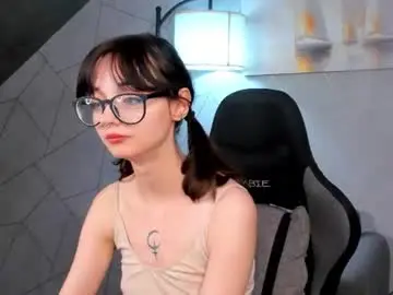 Chaturbate Live Sex Cam of emily_burnns