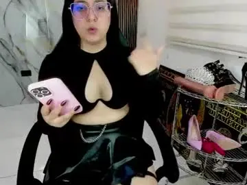 Chaturbate Sex Cam of queen_findom1