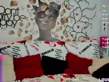 Chaturbate Live Sex Cam of tara_bloss