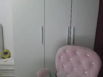 Chaturbate Live Sex Cam of beyoncedoll