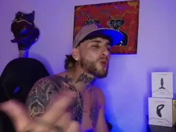Chaturbate Live Sex of drako_lives_show