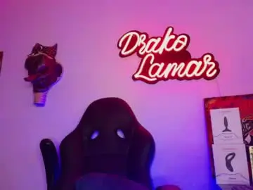 Chaturbate Live Sex Cam of drako_lives_show