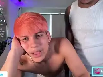 Chaturbate Live Sex Cam of ethanmiller1
