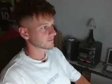Chaturbate Live Sex of freddy_star