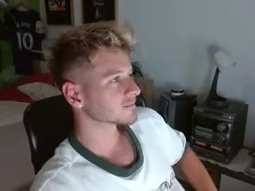 Chaturbate Free Porn Cam of freddy_star