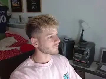 Chaturbate Watch Live Sex Cams of freddy_star