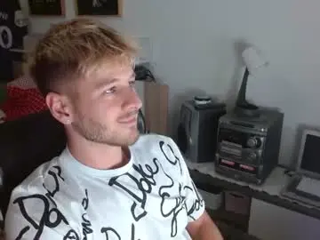 Chaturbate Free Porn Cam of freddy_star