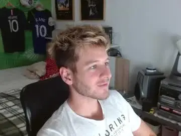 Chaturbate Watch Live Sex Cams of freddy_star