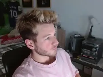 Chaturbate Sex Cam of freddy_star