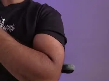 Chaturbate Live Porn of mr_mikee_