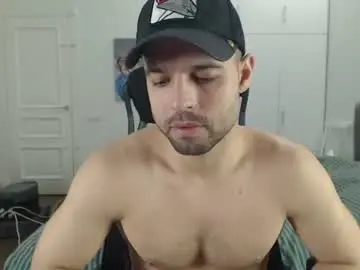 Chaturbate Live Sex Cam of onebestlover