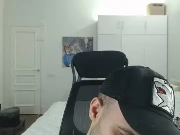 Chaturbate Live Porn of onebestlover