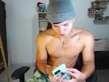 Chaturbate Free Live Porn of saulomiralles